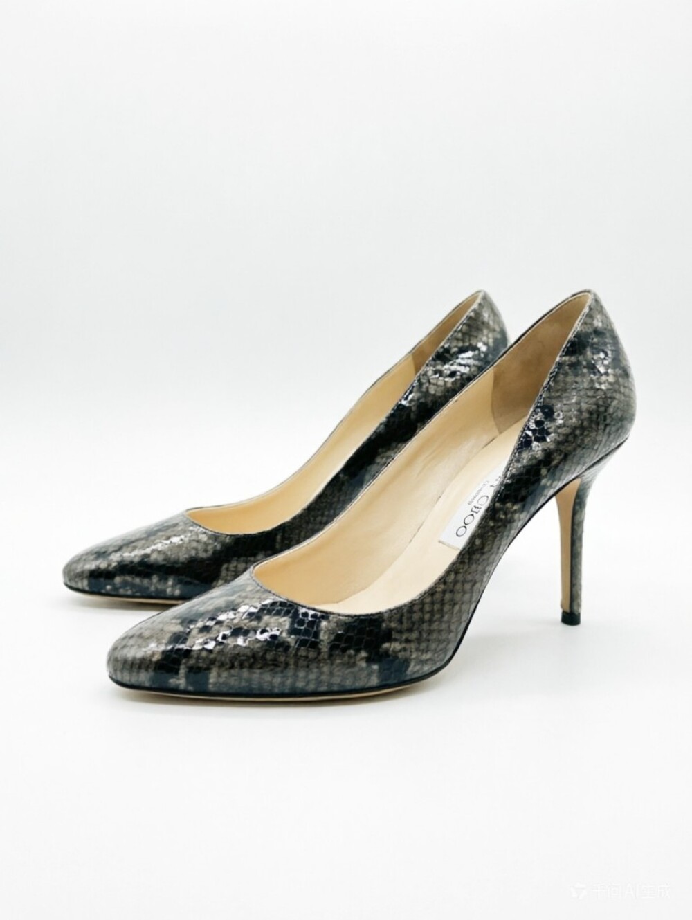 Jimmy Choo  python pointed toe pumps - Picture 2 of 10